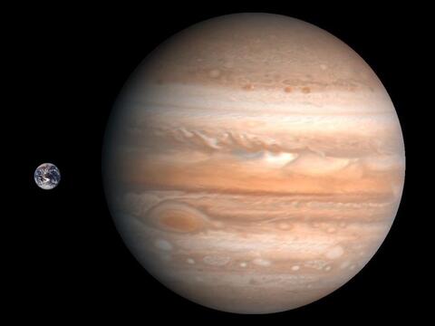 Jupiter Earth comparison