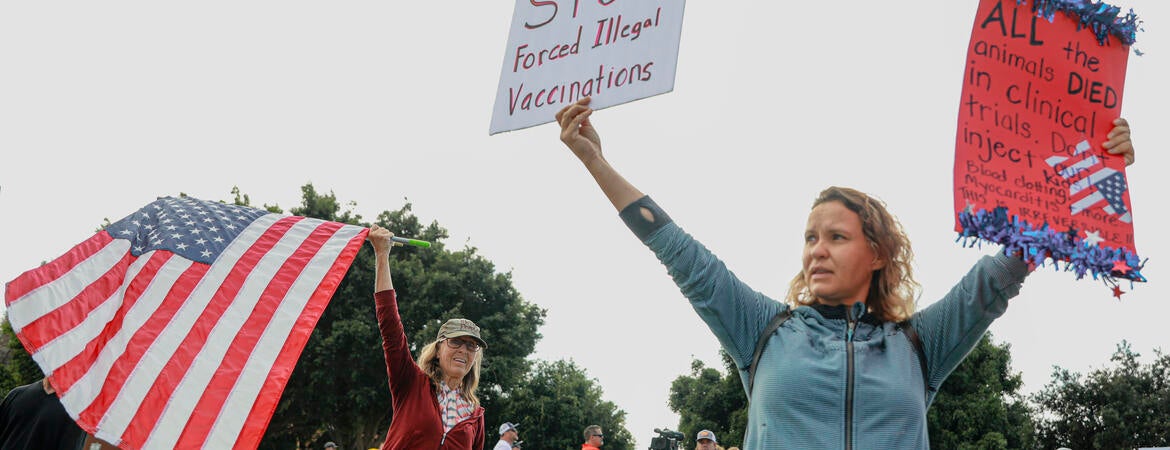 Anti-vaccine protesters in 2021
