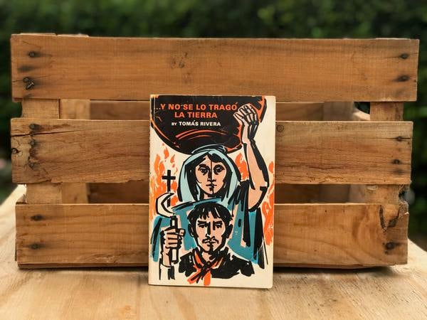 Tomás Rivera book cover 'Y no se lo tragó la tierra'