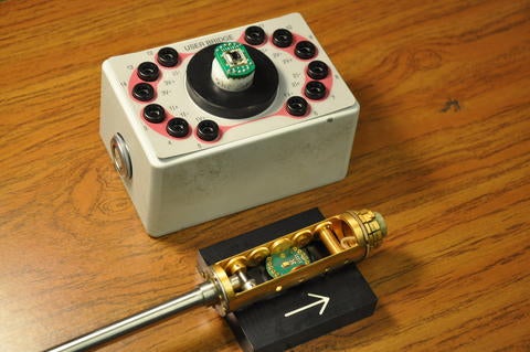 Antiferromagnetic resonance sample Antiferromagnetic resonance sample
