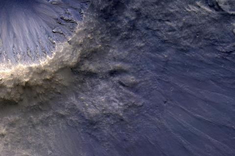 Impact ejecta 