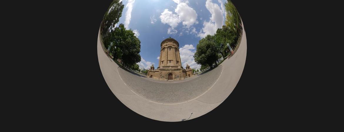 Mannheim Wasserturm in Germany (Courtesy of Paulo C. Chagas)