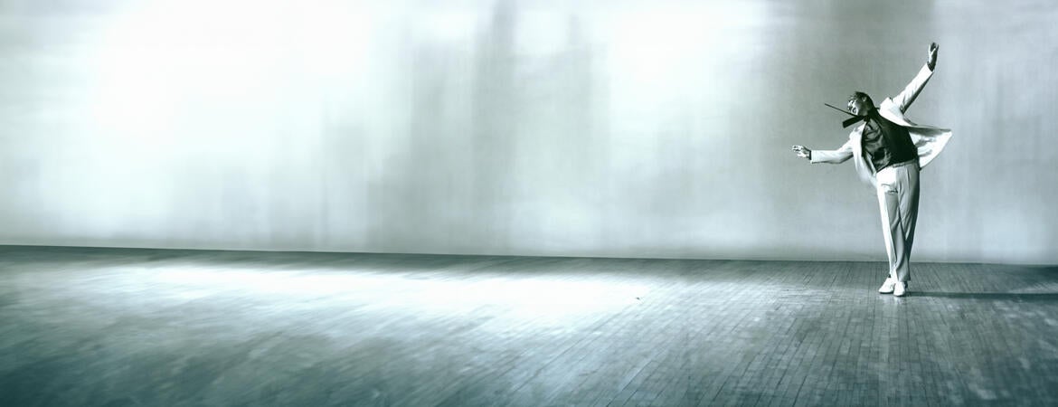 Fred Stricker dances