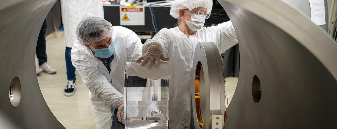 Researchers test out adaptive optics device