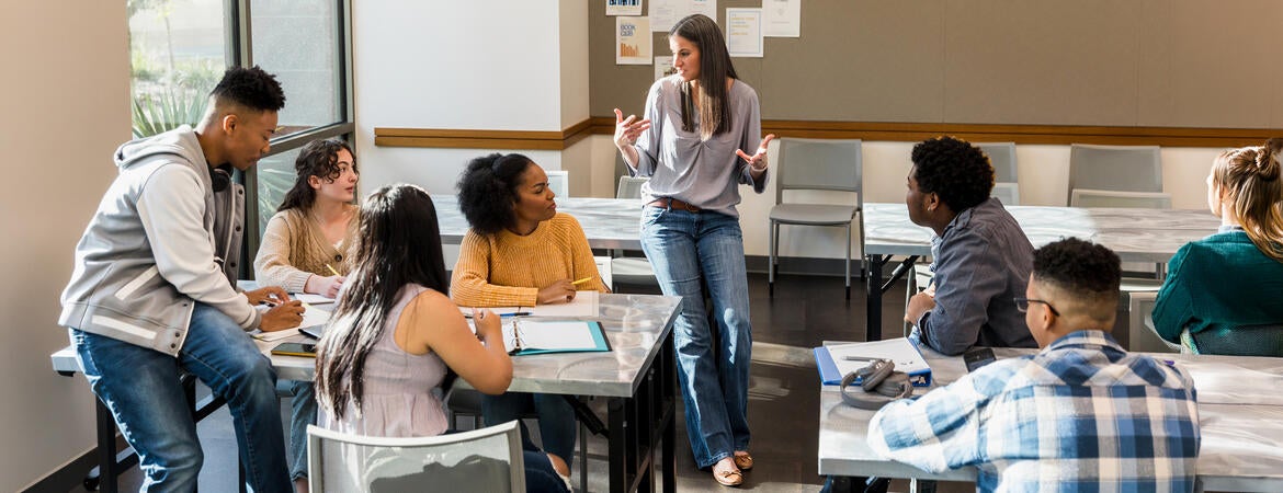 classroom discussion (stock photo)