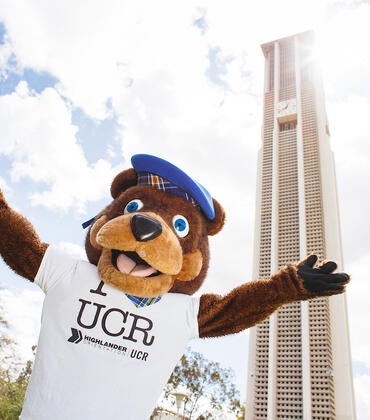 Scotty in front of the UCR Bell Tower