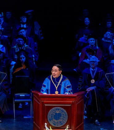 Chancellor Hu speaks at inauguration