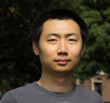 Hongdian Yang