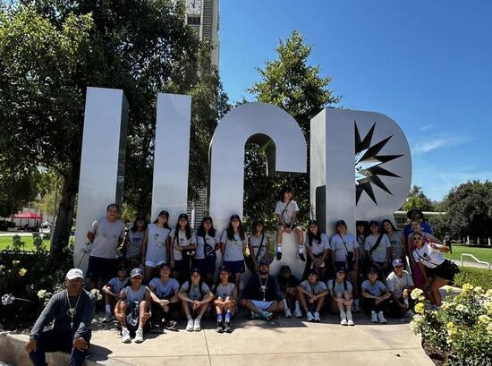 group photo ucr-unam exchange 