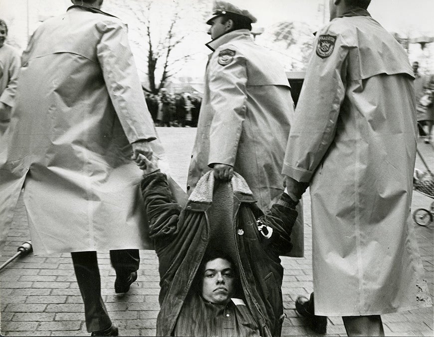 Davidson_Time of Change Bruce Davidson, from the series Time of Change, 1961-65. © Bruce Davidson/Magnum Photos.