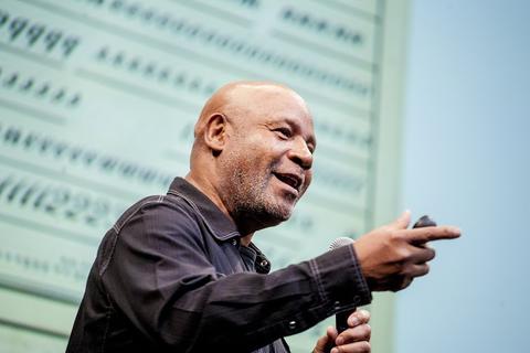 Emory Douglas Photo of Emory Douglas speaking at Typo San Francisco 2014
